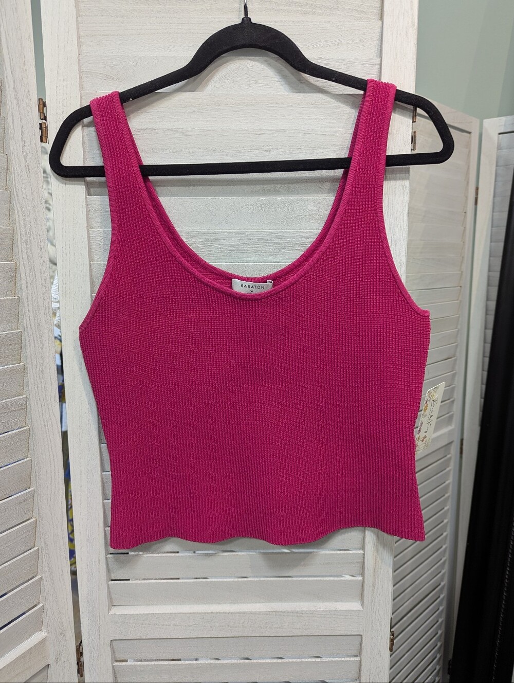 Babaton Sculpt Scoopneck Knit Tank